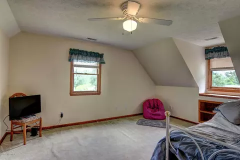 212 N 4th Ave, Atkinson, NC 28421 photo 17