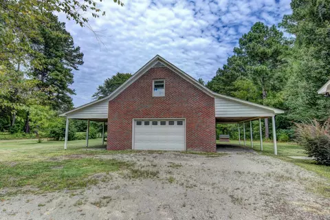 212 N 4th Ave, Atkinson, NC 28421 photo 29