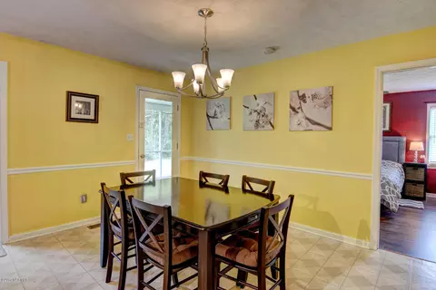 212 N 4th Ave, Atkinson, NC 28421 photo 7
