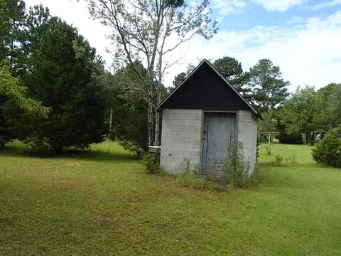 130 Gerainium Rd, Hampstead, NC 28443 photo 15