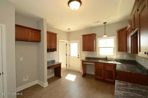 302 Winstead Loop Rd, Richlands, NC 28574 photo 23