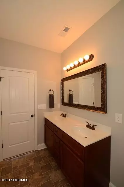 302 Winstead Loop Rd, Richlands, NC 28574 photo 36