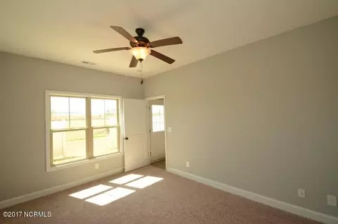 302 Winstead Loop Rd, Richlands, NC 28574 photo 32