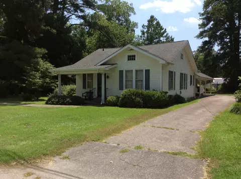 206 E Wayne St, Fremont, NC 27830 photo 1