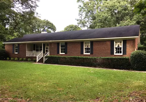 403 Center Dr, Hampstead, NC 28443 photo 1