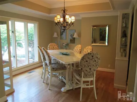 411 Lakeview Dr, Hampstead, NC 28443 photo 5