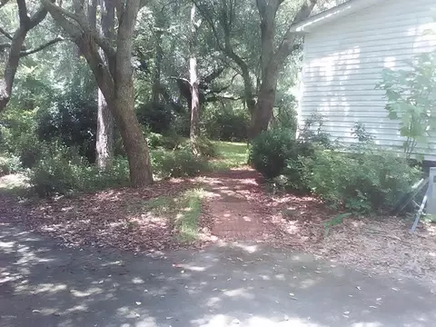 105 Cole Dr, Hampstead, NC 28443 photo 6