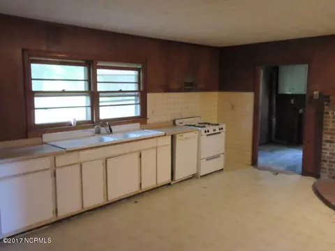 730 Creek Rd, Bath, NC 27808 photo 7