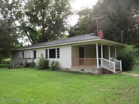 730 Creek Rd, Bath, NC 27808 photo 2