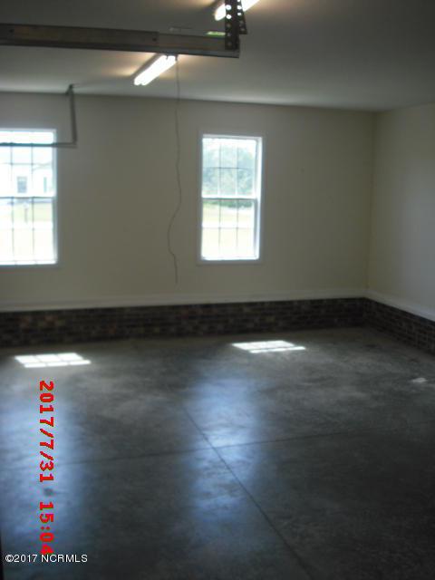 313 Springcreek Ct, Hubert, NC 28539 photo 24