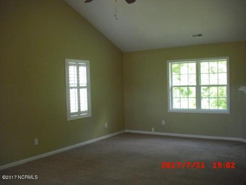 313 Springcreek Ct, Hubert, NC 28539 photo 16