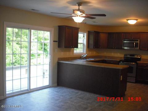313 Springcreek Ct, Hubert, NC 28539 photo 18