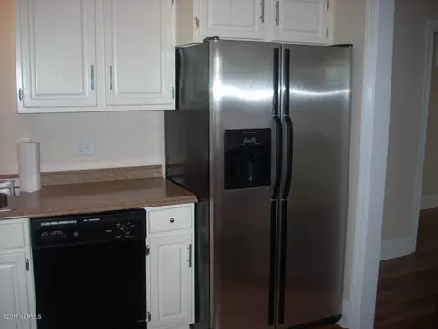 328 2nd St, Ayden, NC 28513 photo 4