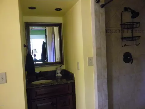 207 E Nash St, Spring Hope, NC 27882 photo 14