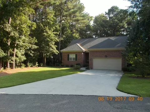 107 Sanderling Ct, Hampstead, NC 28443 photo 1
