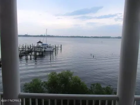 750 E Front St, New Bern, NC 28560 photo 27