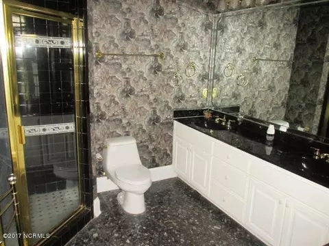 750 E Front St, New Bern, NC 28560 photo 14