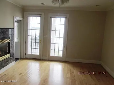750 E Front St, New Bern, NC 28560 photo 12