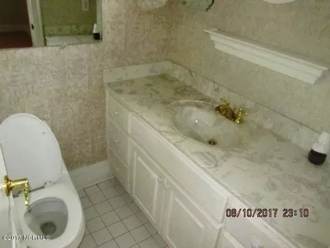 750 E Front St, New Bern, NC 28560 photo 19