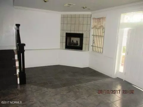 750 E Front St, New Bern, NC 28560 photo 9