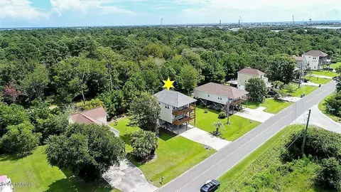 819 Driftwood Dr, Surf City, NC 28445 photo 24