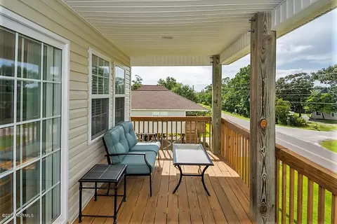 819 Driftwood Dr, Surf City, NC 28445 photo 16