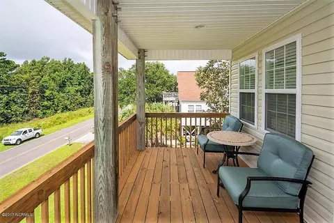 819 Driftwood Dr, Surf City, NC 28445 photo 15