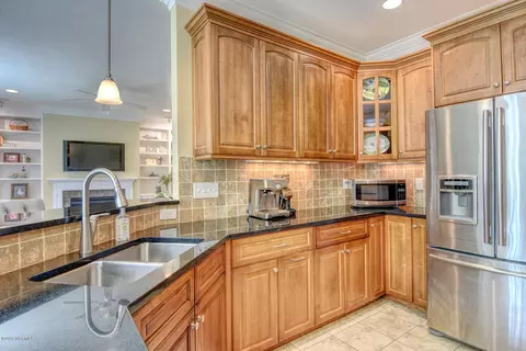 109 Dunlin Ct, Hampstead, NC 28443 photo 14