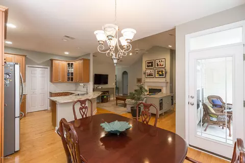 411 Azalea Dr, Hampstead, NC 28443 photo 7