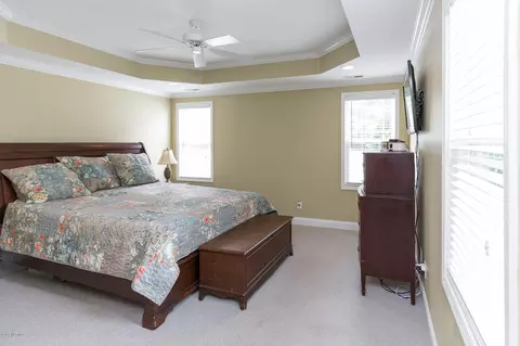 411 Azalea Dr, Hampstead, NC 28443 photo 9