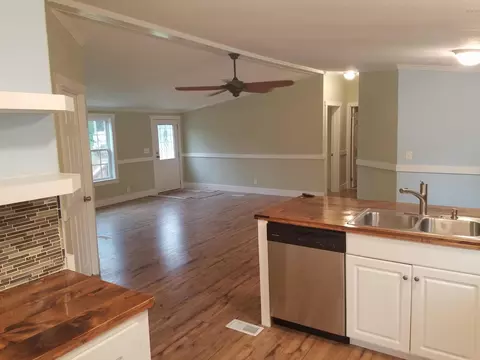 108 Sunset Ct, Hampstead, NC 28443 photo 7