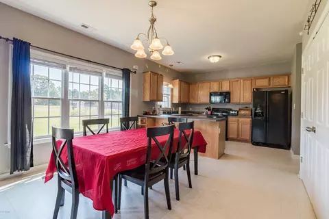 100 Hall Effect Ln, Maple Hill, NC 28454 photo 8