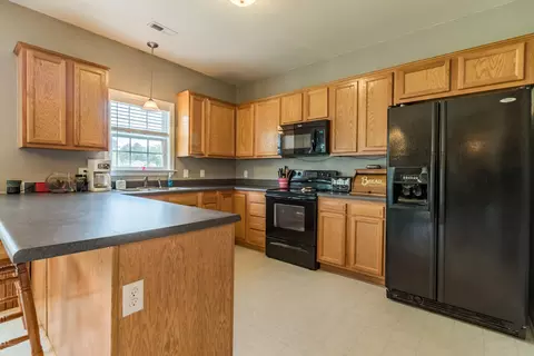 100 Hall Effect Ln, Maple Hill, NC 28454 photo 7