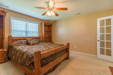 100 Hall Effect Ln, Maple Hill, NC 28454 photo 10