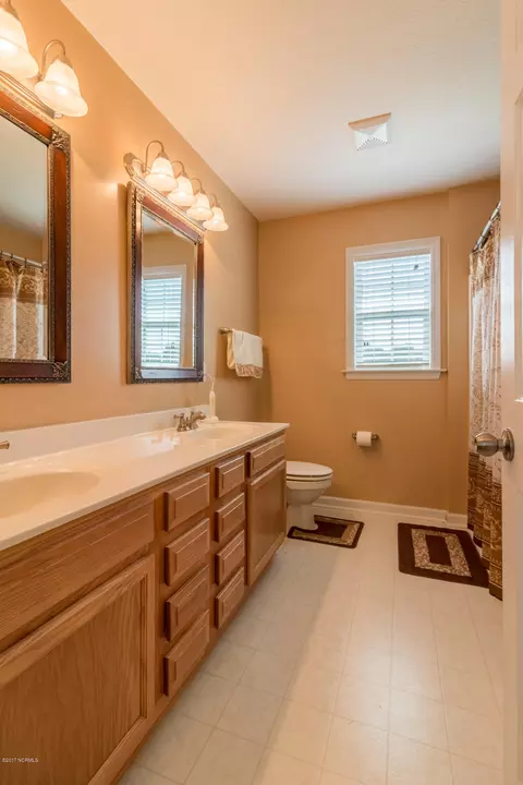 100 Hall Effect Ln, Maple Hill, NC 28454 photo 15