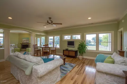 508 E Windward Landing Pl, Hampstead, NC 28443 photo 15