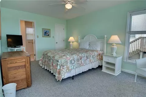 7805 Ocean Dr #E, Emerald Isle, NC 28594 photo 9