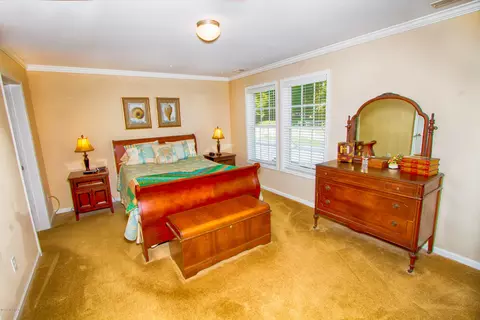627 Bishop Ct, Hampstead, NC 28443 photo 13