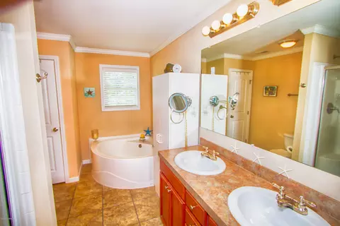 627 Bishop Ct, Hampstead, NC 28443 photo 19