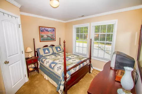 627 Bishop Ct, Hampstead, NC 28443 photo 24