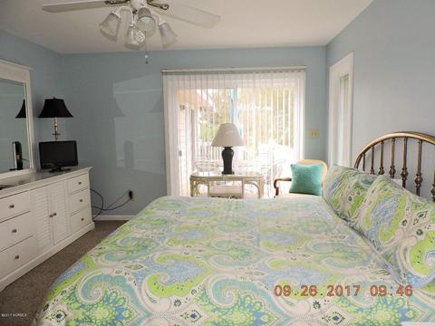 212 Sandfiddler E, Emerald Isle, NC 28594 photo 17