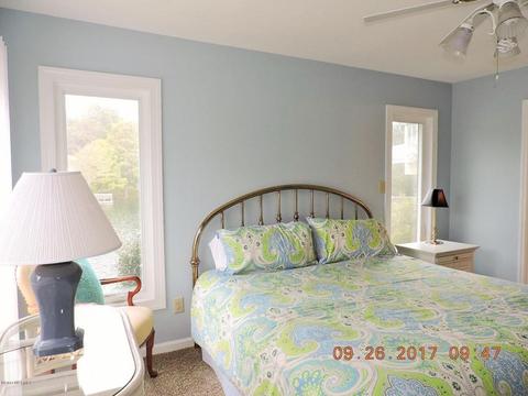 212 Sandfiddler E, Emerald Isle, NC 28594 photo 14
