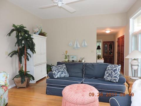 212 Sandfiddler E, Emerald Isle, NC 28594 photo 9