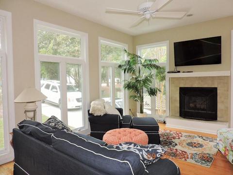 212 Sandfiddler E, Emerald Isle, NC 28594 photo 8