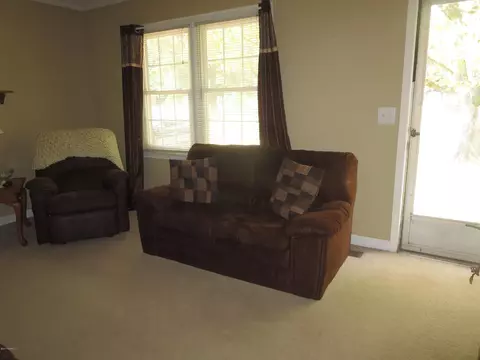 113 Circle Dr, Hamilton, NC 27840 photo 5