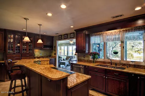 352 Olde Point Loop, Hampstead, NC 28443 photo 19