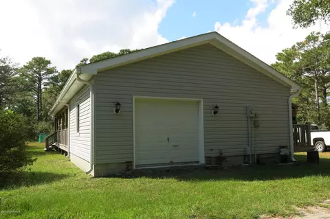 545 Seashore Dr, Atlantic, NC 28511 photo 32