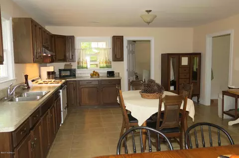 545 Seashore Dr, Atlantic, NC 28511 photo 14