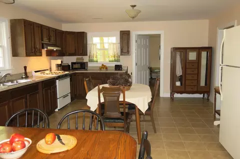 545 Seashore Dr, Atlantic, NC 28511 photo 13