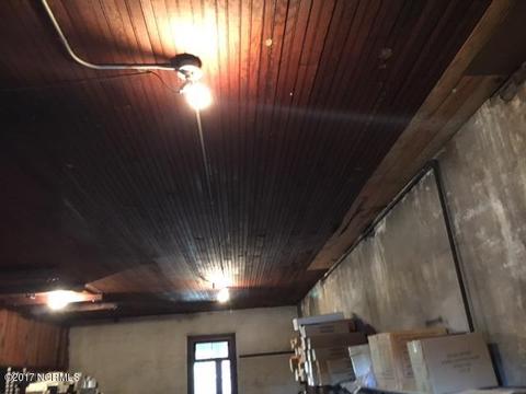 211 Nash St E, Wilson, NC 27893 photo 9
